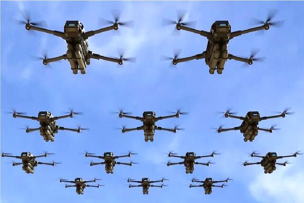 ایلان ماسک برای
 پنتاگون پهپادهای خودران کنترل صوتی می‌سازد