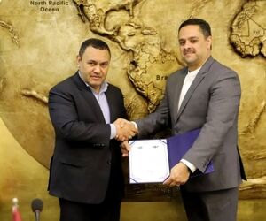 بازدید رئیس سازمان از هواپیمایی آتا 

