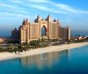 صدور ویزای توریستی امارات برای ایرانی‌ها از سر گرفته شد