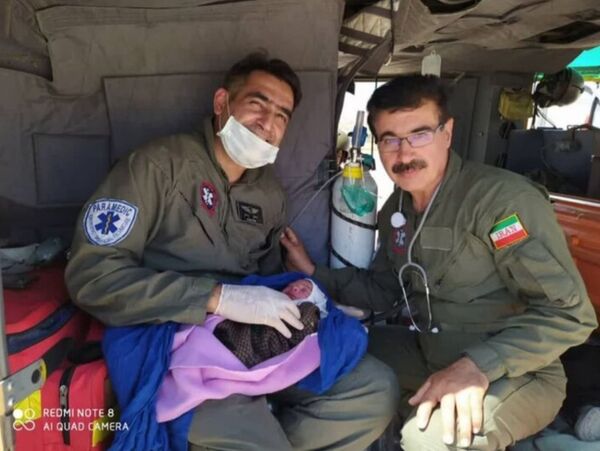 تولد نوزاد در بالگرد هوانیروز کرمانشاه