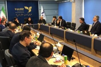 تأکید وزیر راه و شهرسازی بر چابک‌سازی نیروی انسانی و نوسازی ناوگان «هما» 