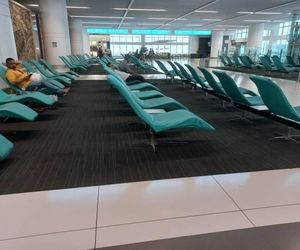 امکانات رفاهی فرودگاه امام خمینی (ره) برای حجاج  