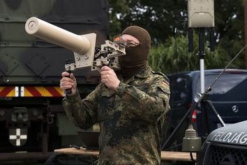 بحران پهپادهای ناشناس در اروپا