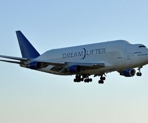 چرا بویینگ، دریم‌لیفتر را ساخت؟