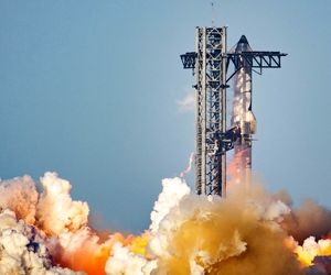 فضاپیمای ایلان ماسک برای هشتمین بار منفجر شد! +فیلم