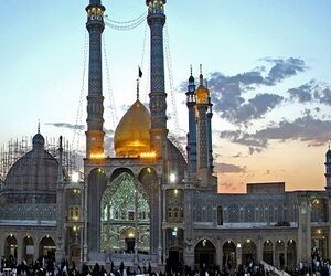 قم با حضور چند میلیون زائر در سال نیازمند فرودگاه بین المللی است