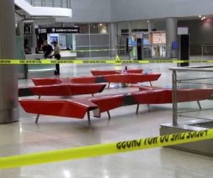 حمله وحشتناک به یک زن با چاقو در فرودگاه میامی + عکس

