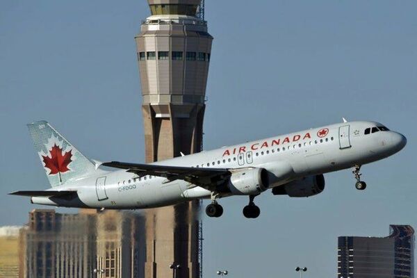 بازنشستگی اولین ایرباس A320 هواپیمایی کانادا