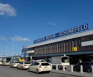 اجرای طرح اجباری انجام آزمایش کرونا در فرودگاه‌ های آلمان