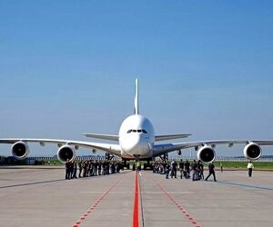 امارات ایرباس‌های A380 پرتراکم را لوکس‌تر می‌کند