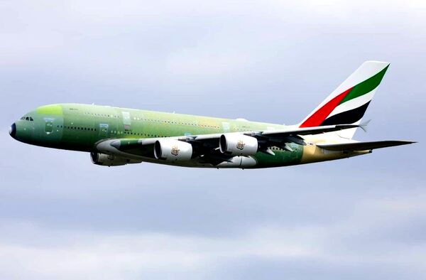اولین پرواز آخرین ایرباس A380