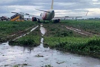 خروج از باند