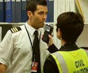 تست مثبت حشیش خدمه زمینی رایان‌ایر را از کار برکنار کرد!