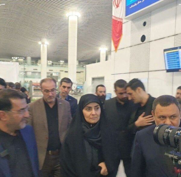 در اولین روز کاری وزیر جدید راه از ترمینال سلام در فرودگاه امام (ره) بازدید کرد