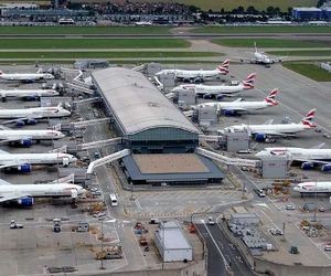 افزایش تعداد پرواز‌های لغو شده در فرودگاه‌های انگلیس