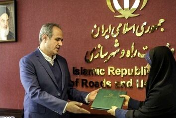 مراسم معارفه سرپرست شرکت فرودگاه‌ها و ناوبری هوایی ایران برگزار شد