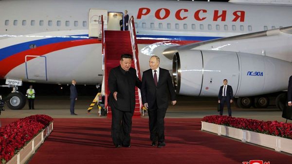 نخستین پرواز مستقیم میان مسکو و پیونگ یانگ
