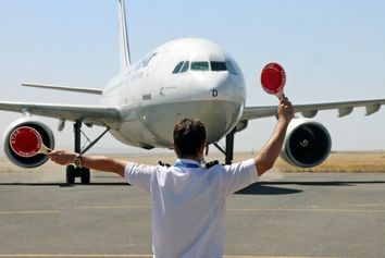 جزئیات فرود اضطراری پرواز تهران-ماهشهر در اهواز