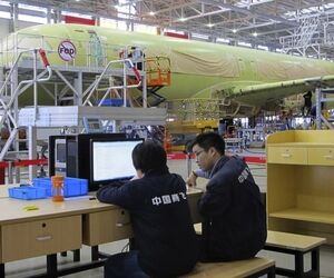 ایرباس ظرفیت خط تولید هواپیمای A320  خود در چین را دو برابر می‌کند