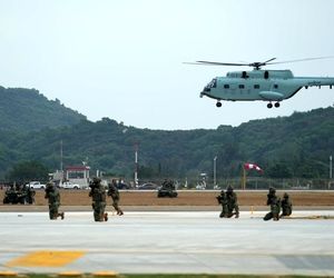 تمرین بالگردها در آستانه برگزاری «نمایشگاه هوایی چین»