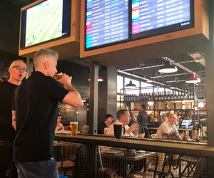 رایان‌ایر خواستار محدودیت مصرف الکل در فرودگاه‌ها شد

