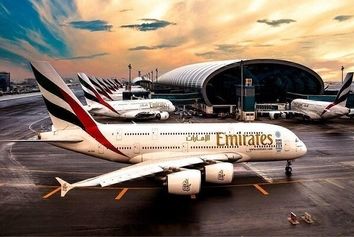 بررسی امکانات فرودگاه دبی
