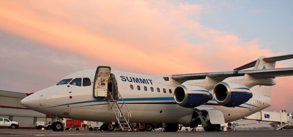هواپیمای شرکت Summit Air به دلیل نقص فنی، فرود اضطراری انجام داد
