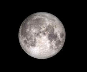 ابرماه امشب را از دست ندهید