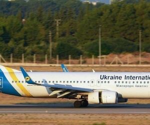 گزارش اولیه سانحه مورخ 18/10/98 هواپیما B737-800 به علامت ثبت UR-PSR
