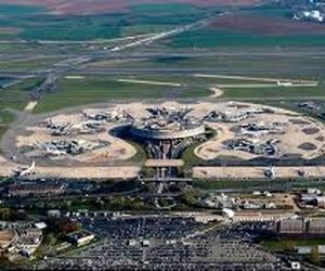 کاهش ۷۰ درصد ترافیک هوایی پاریس