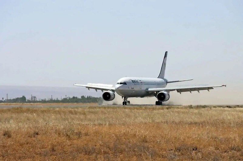 انجام نخستین پرواز 
فرودگاه بوشهر پس از چهار ماه 