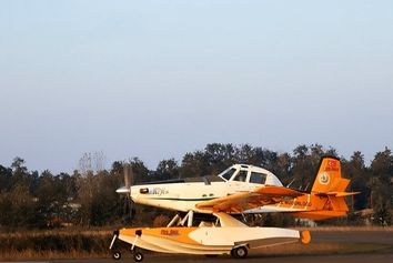 هواپیماهای اطفاء حریق ترکیه در فرودگاه نوشهر فرود آمد