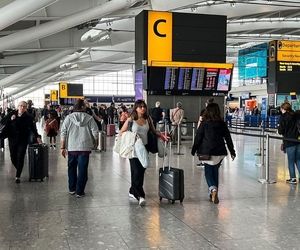 رکوردشکنی سفرهای
 هوایی در جهان همزمان با کریسمس