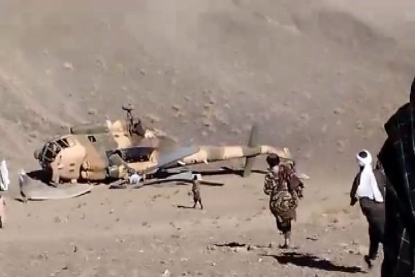 سقوط بالگرد حامل مقامات طالبان