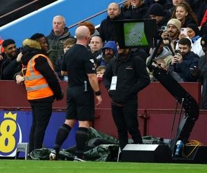 داوران انگلیسی پای درس اساتید خلبان!